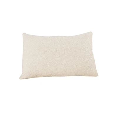 Tyyny täytetty tyyny